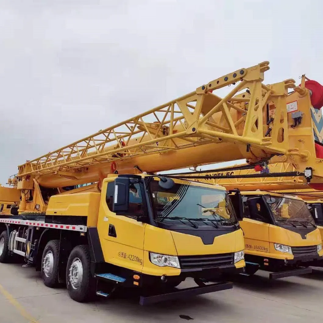 China Export Qy50kd Crane Excellent Road Adaptability 50 Ton Truck Crane